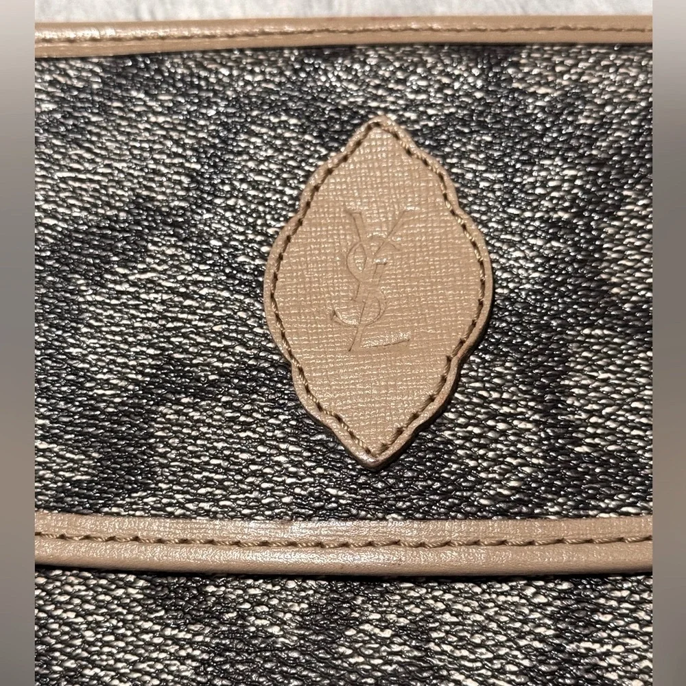 Yves Saint Laurent Vintage Clutch - Picture 2 of 14